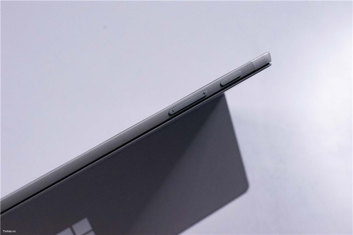 疑似曝光！微软Surface Pro 6好用吗？