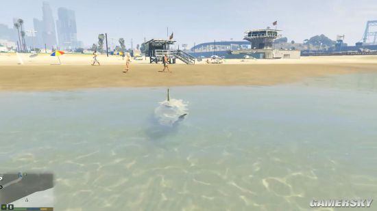 《GTA5》大白鲨MOD让玩家当大魔王 血腥肆虐洛圣都