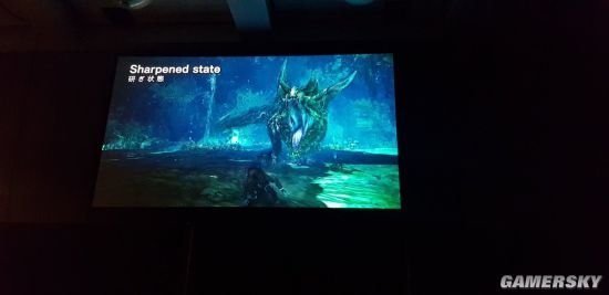 《怪猎世界》DLC新演示：酸斩龙/雷鄂龙/凶爪龙亮相