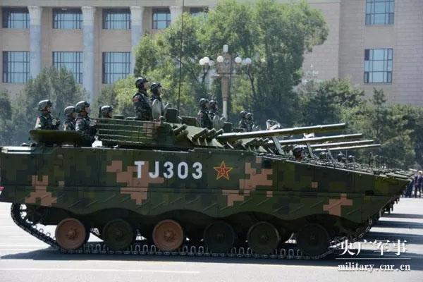 70周年阅兵档案:第一次举行抗战胜利日阅兵 盘点新中国大阅兵震撼画面