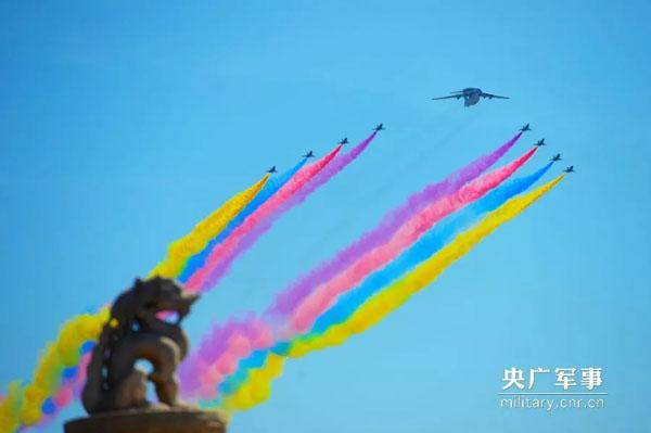 70周年阅兵档案:第一次举行抗战胜利日阅兵 盘点新中国大阅兵震撼画面