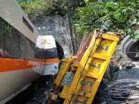 台铁事故最新消息：台铁列车事故36人死亡