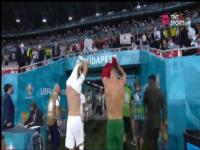 欧洲杯：葡萄牙vs法国2比2 C罗本泽马交换球衣