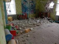 乌克兰幼儿园被炮弹击中致2伤 乌东武装称一天内遭政府军29次炮击