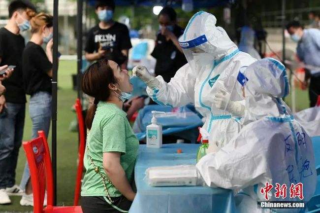 昨日新增本土确诊233例无症状322例_全国中高风险地区最新名单