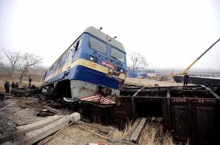 大秦铁路天津段发生火车碰撞 没有人员伤亡报告