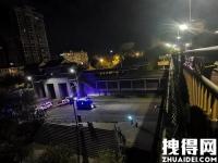 六旬男子伤害1名女性后坠桥身亡 六旬男子伤害1名女性后坠桥身亡原因