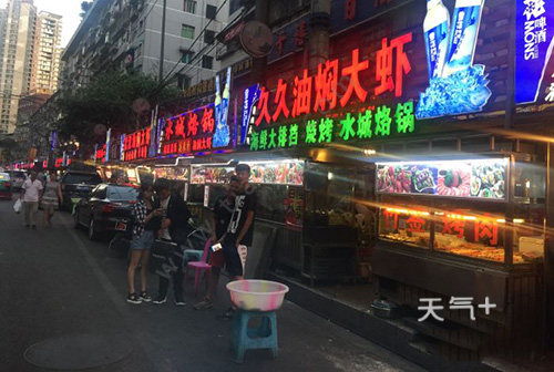 昆明夜市街哪里最出名