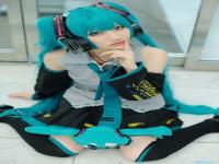 初音未来的领带cos怎么系_初音未来为什么消失了