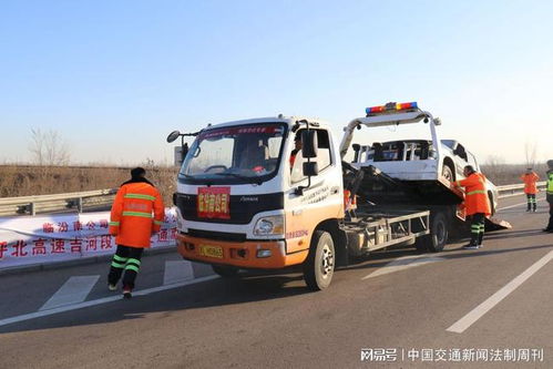 呼北高速山西吉河段交通事故已致13死_呼北高速山西吉河段发生特大交通事故 已造成13人死亡