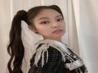 jennie和权志龙什么时候在一起的_jennie金智妮偶像是谁