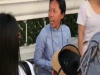 导游去接机路上与司机的交流内容有哪几方面_“旅行”和“旅游”的英语单词是什么