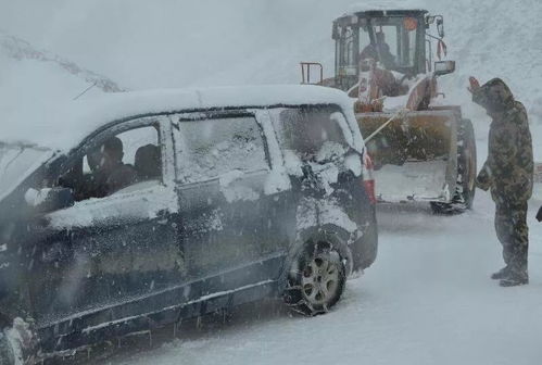 川藏线27岁交警的脸被风雪吹出纹路_这张脸！让人泪目