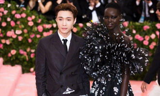 MetGala 无聊_MetGala红毯被嫌弃无聊，刘雯杨紫琼邓文迪代表华语女团平平无奇