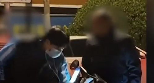 徐彰彬疑似推搡李龙馥_StrayKids黄铉辰、方灿等6名成员确诊，回归亮红灯