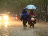 下雨对农民带来的好处_农村下雨房屋墙壁渗水影响使用吗