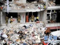 山西长治一建筑楼顶突发爆炸_山西长治一小区楼顶传出爆炸声并起火 当地回应：煤气罐发生爆燃