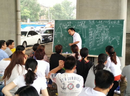 乡村中学校长想方设法捞好处_下手学校早晚餐、桶装水、复印纸乡村中学校长想方设法捞好处