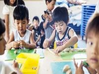 幼儿园还有一个月没上完学费给退吗_孩子上幼儿园，一个月没去，学费该退吗