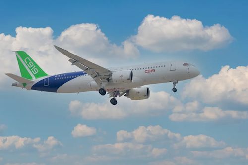 C919飞机已累计开通15条航线_国产大飞机C919累计承运旅客突破100万人次