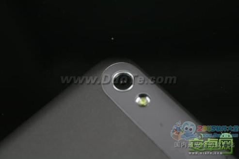 新的传奇HTC One V首发评测 最实惠One系列新机