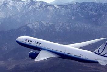 美联航重新道歉 宣布将该航班的所有乘客退款