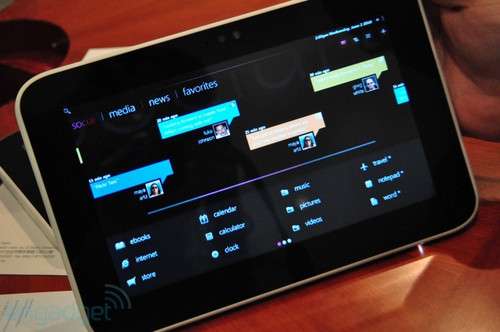 微软展示WindowsCE7系统平板
