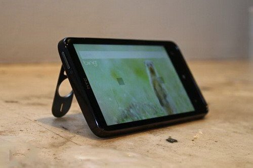 WP7旗舰HTC HD7港行下月开卖 价格昂贵