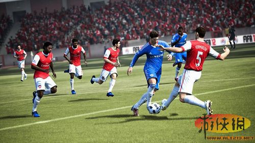 《FIFA 12》游戏中4个比较重要的内容及最新截图