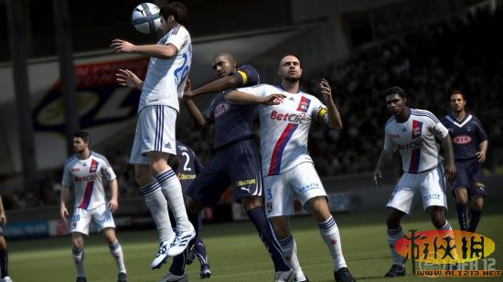 竞技体育游戏《FIFA 12》所有封面球星阵容公布