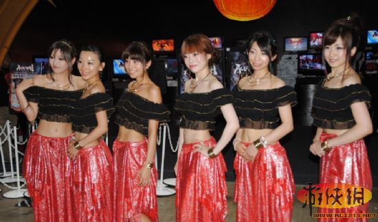 2011东京电玩展首日展会Showgirl及场内实照