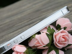 全面降价 白色版苹果iPhone 4S报价5K2 