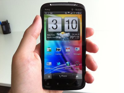 Sensation是HTC首款搭载Android2.3姜饼系统的手机，支持T-Mobile的4G网络，是今年屏幕显示效果最好的智能机之一。