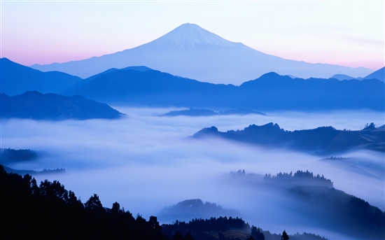 Windows 7官方主题：《日本的黄昏与黎明》