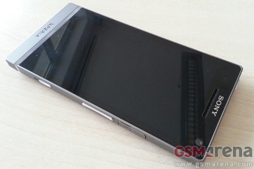 索尼Xperia SL LT26ii真机谍照首度现身