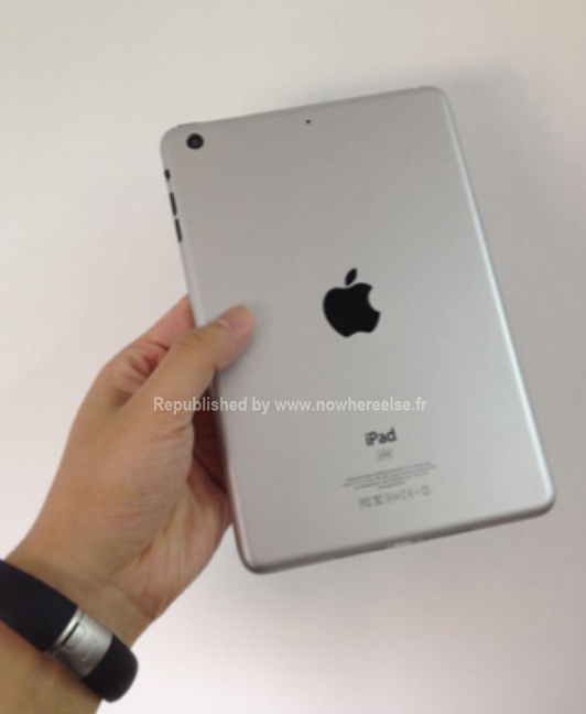 iPad Mini 新图以及与iPhone尺寸对比图