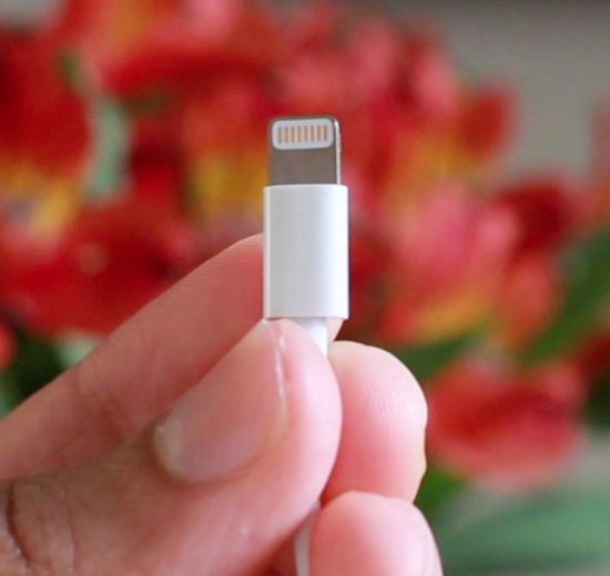 苹果或推USB 3.0雷电数据线 解决数据传输瓶颈