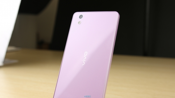 芳颜待世 vivo Y29L评测