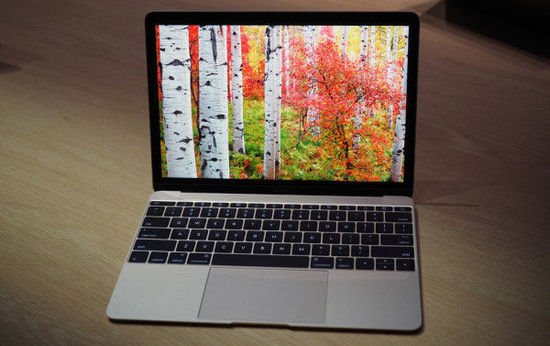 12寸苹果全新MacBook现场体验：真的好薄