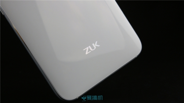 联想新子品牌ZUK首部手机Z1图赏