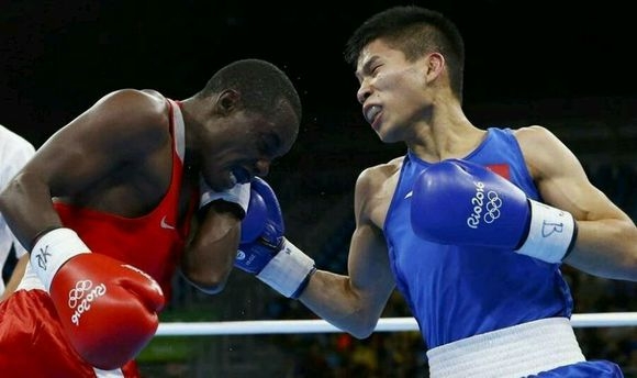 中国拳手被黑出局,吕斌赢得比赛却被判出局引众怒