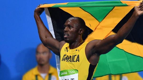 博尔特卫冕200米冠军 19秒78创造新的奥运纪录