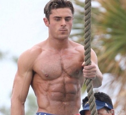 霉霉新恋情曝光 抖森成为过去的歌 新男友为歌舞青春男主Zac Efron