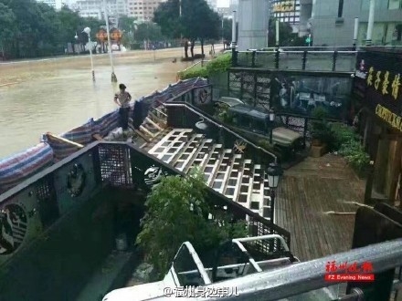 福州暴雨过后都被淹了 这家地下餐厅竟躲过一劫