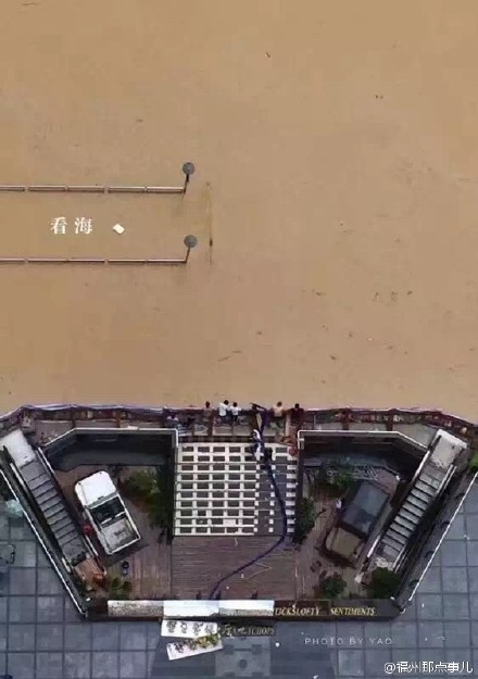 福州暴雨过后都被淹了 这家地下餐厅竟躲过一劫