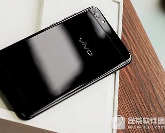 vivo x7曜石黑开箱图赏 vivo x7曜石黑版开箱图片大全4