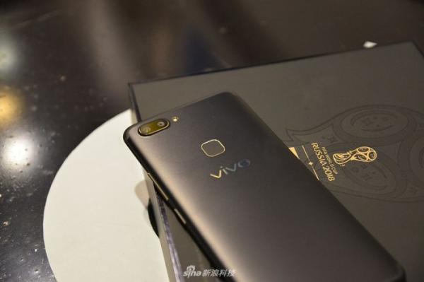 vivo X20黑金旗舰版曝光 附图鉴