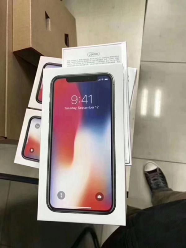 iphonex真机图片银色版流出 附开箱动图