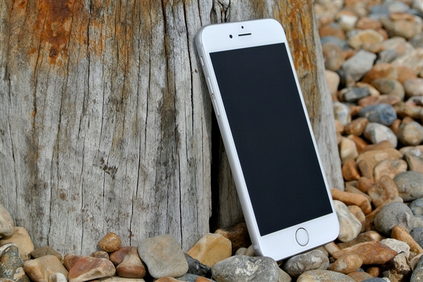 iPhone 6S换电池前后运行速度实测：差距明显!