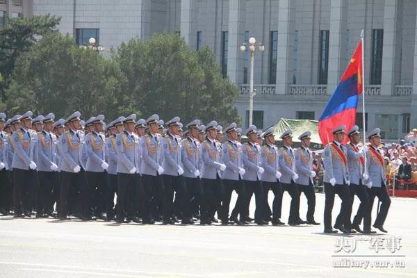 70周年阅兵档案:第一次举行抗战胜利日阅兵 盘点新中国大阅兵震撼画面